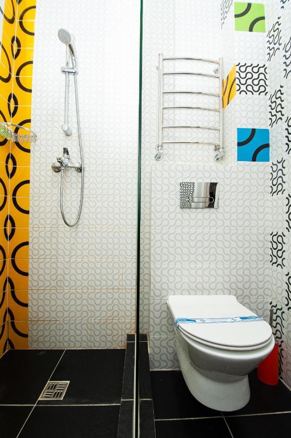 Art Suites Near Deribasovskaya โอเดสซา ภายนอก รูปภาพ